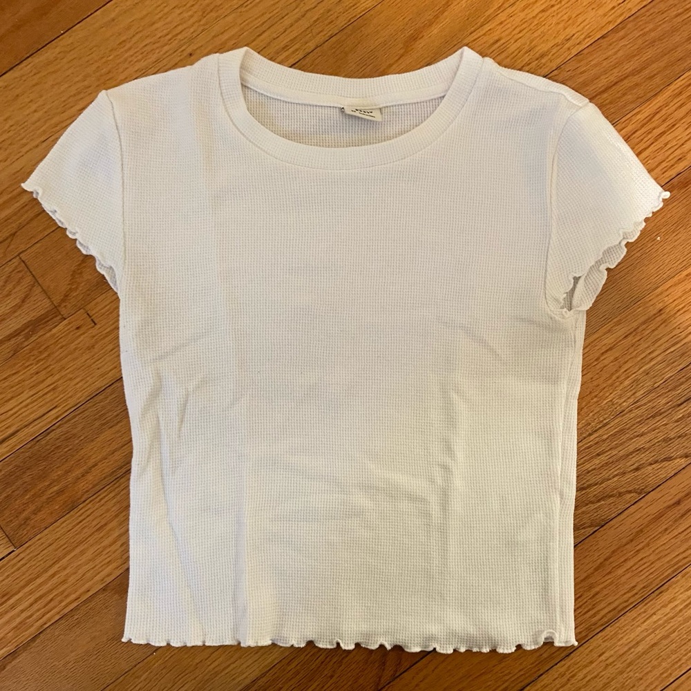 Aritzia Sunday Best White T